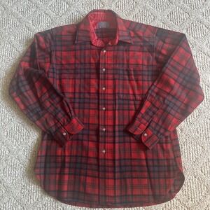 Vintage Mens Pendleton Red Flannel 100% Virgin Wool - Large - USA - EUC
